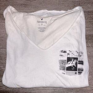 American Eagle Favorite LA Tee